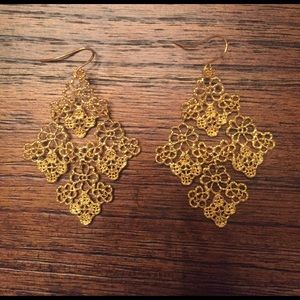 Stella and Dot Chantilly Lace Chandelier Earrings