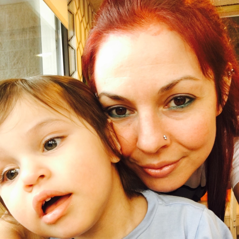 Meet your Posher, Carmela