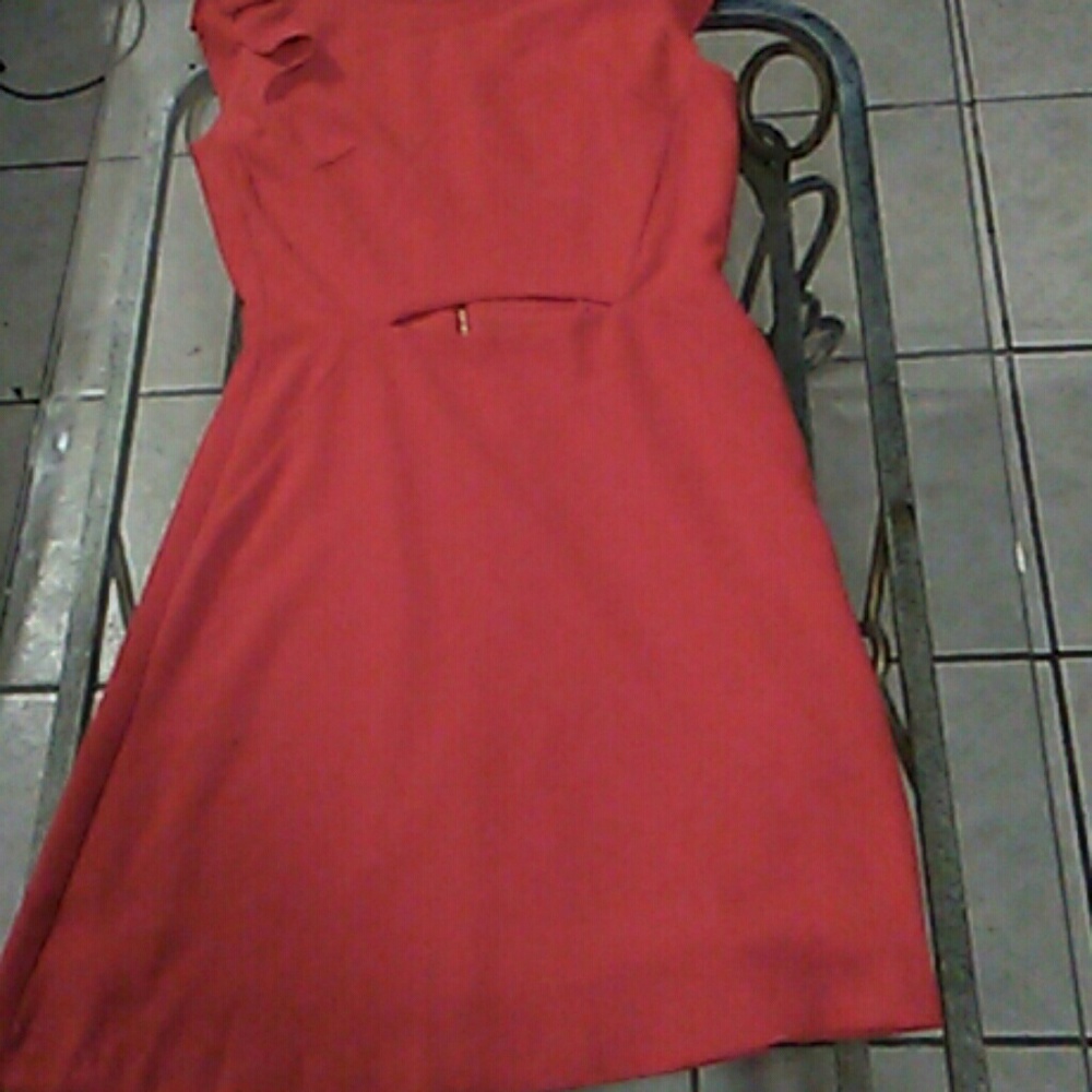 Trendy Red dress with CUTOUT MUCH BRIGHTER n perso