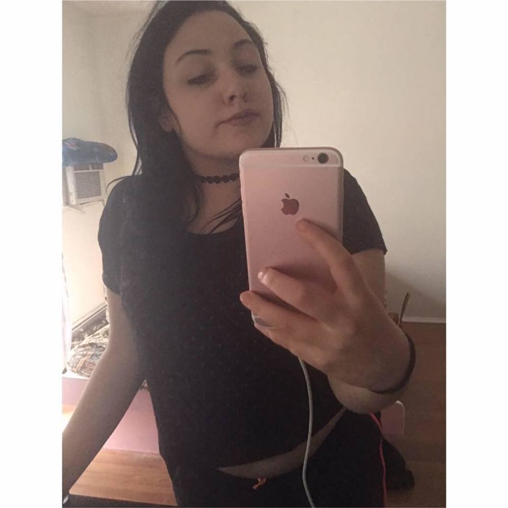 Meet your Posher, Ariel