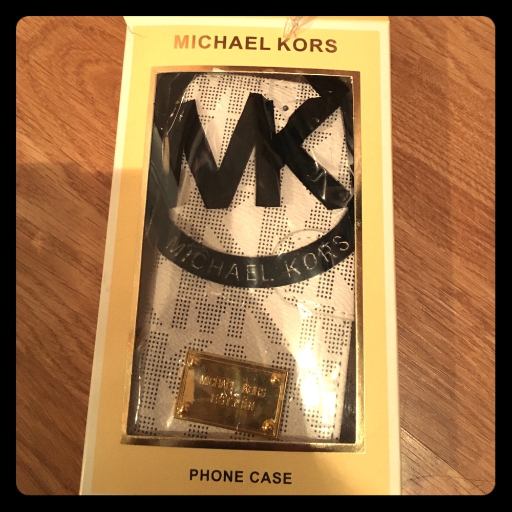 Michael kors phone case wallet