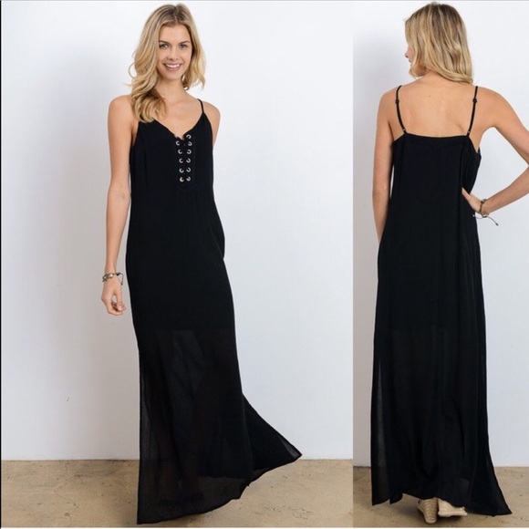 ✨Black Lace Up Maxi Dress - Picture 4 of 5