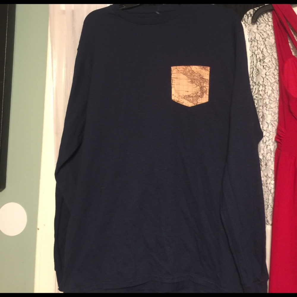 New long sleeve pocket map tee