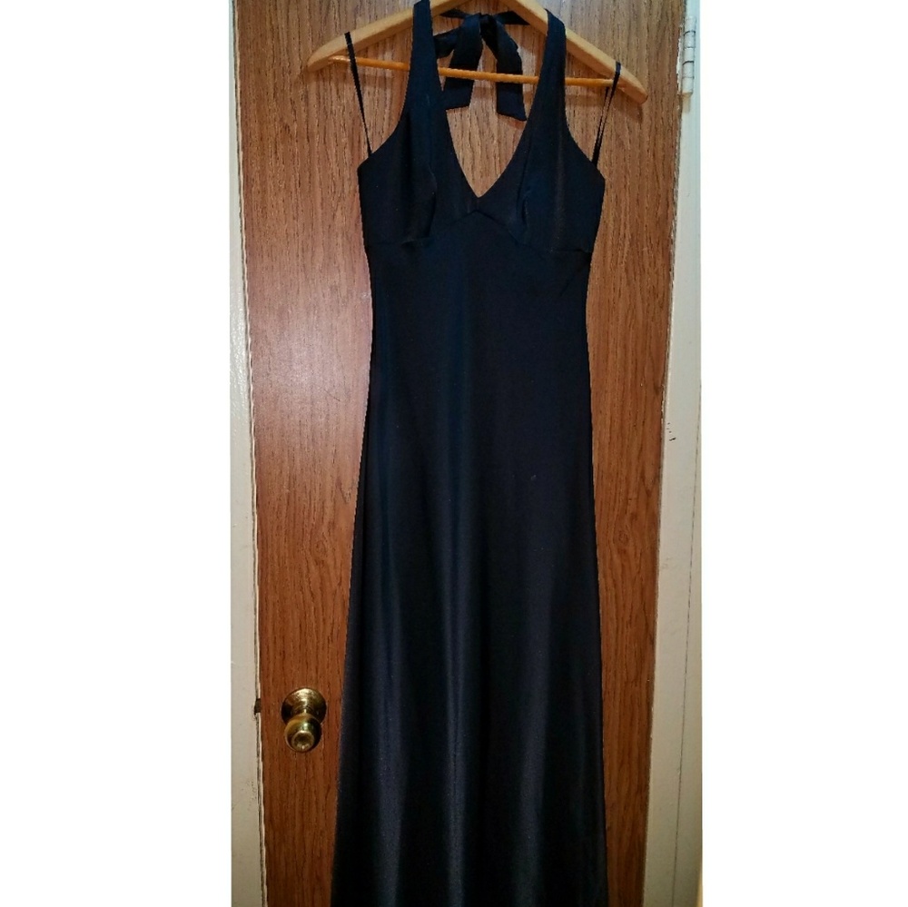 BCBG MAX AZRIA Satin gown