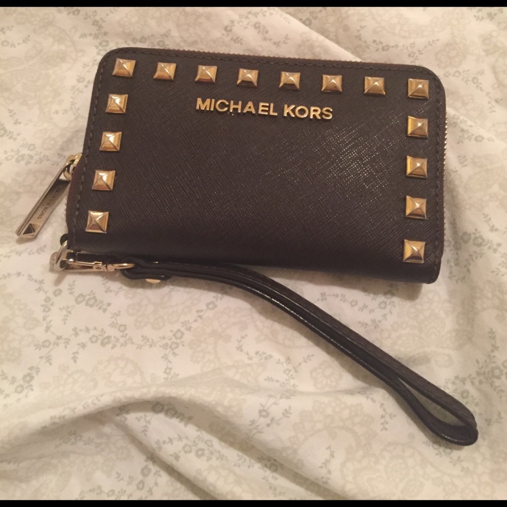 Michael Kors Wristlet