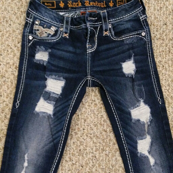 Rock Revival Betty - Picture 2 of 4