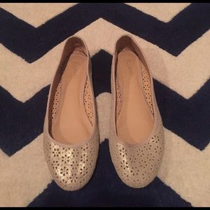 Seychelles Metallic Laser Cut Flats - Brand New 9