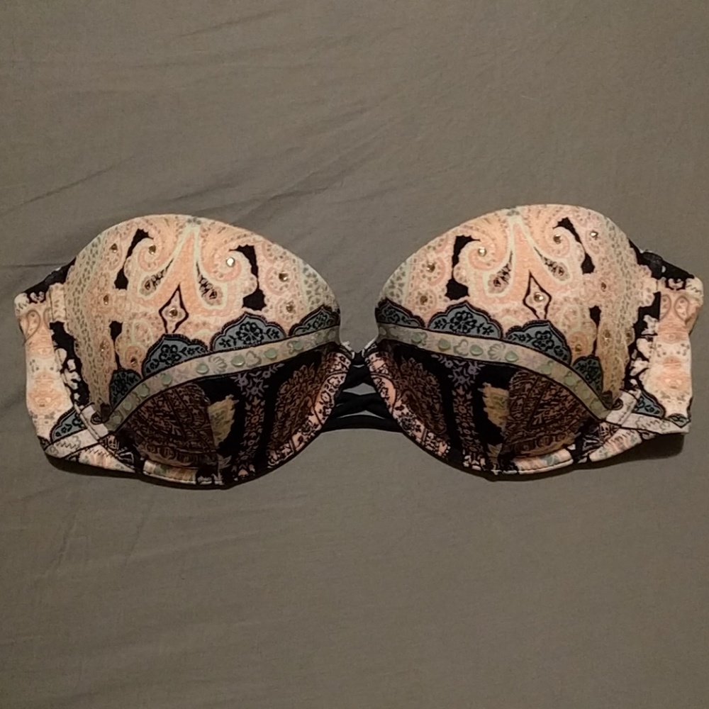 Super cute VS bathing suit top!