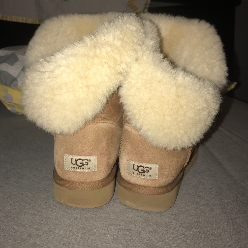 uggs - Picture 3 of 4