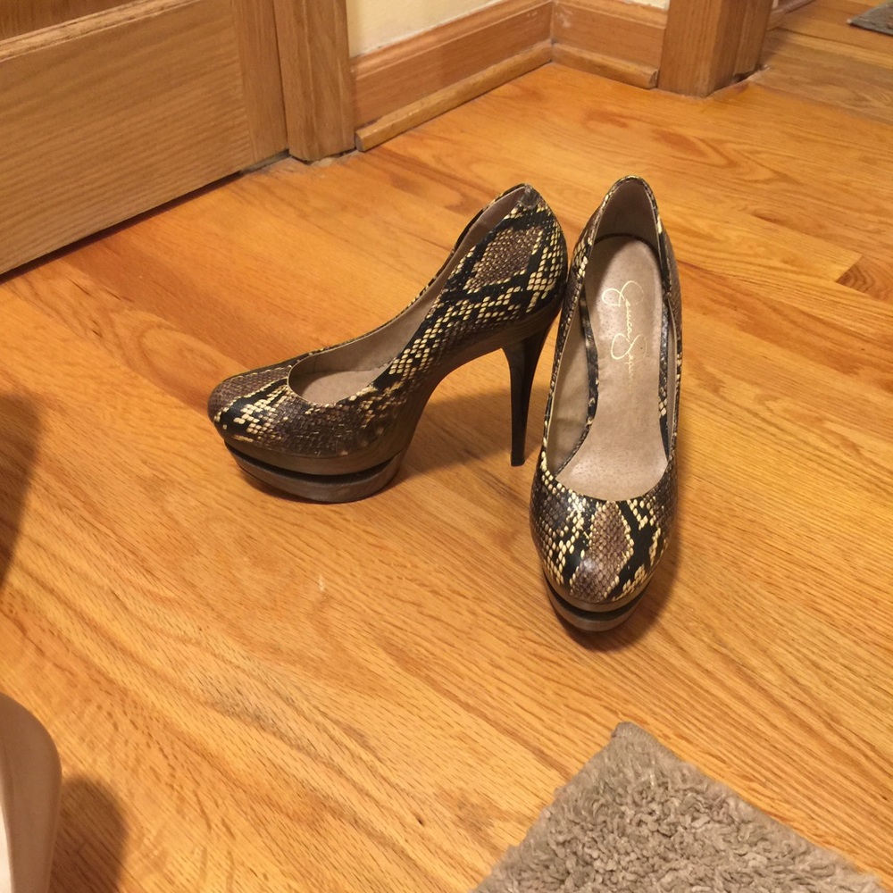 Jessica Simpson High Heel Pump