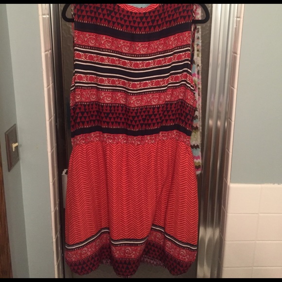 Sundress - Picture 2 of 4