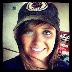 Meet your Posher, Aleisha