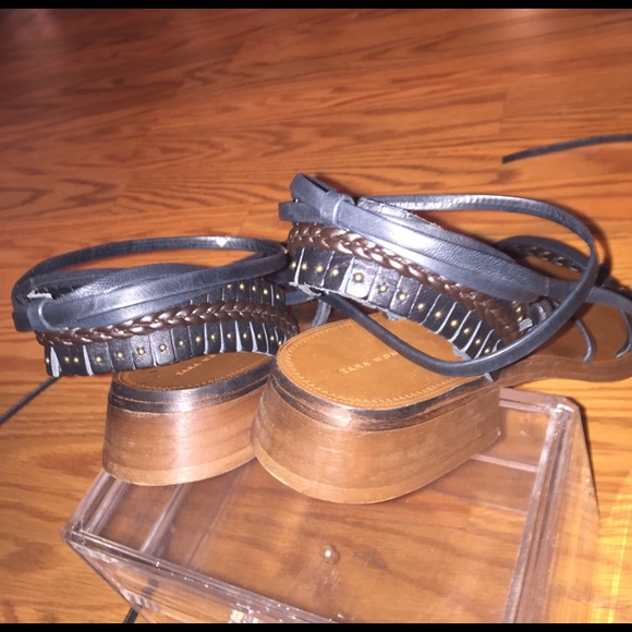 Zara black lace up sandals - Picture 3 of 6