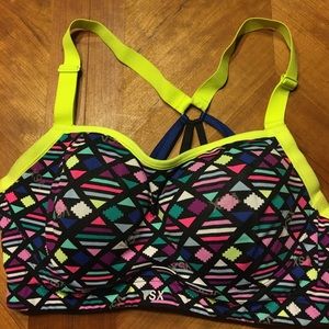 VSX 34D strappy back sports bra
