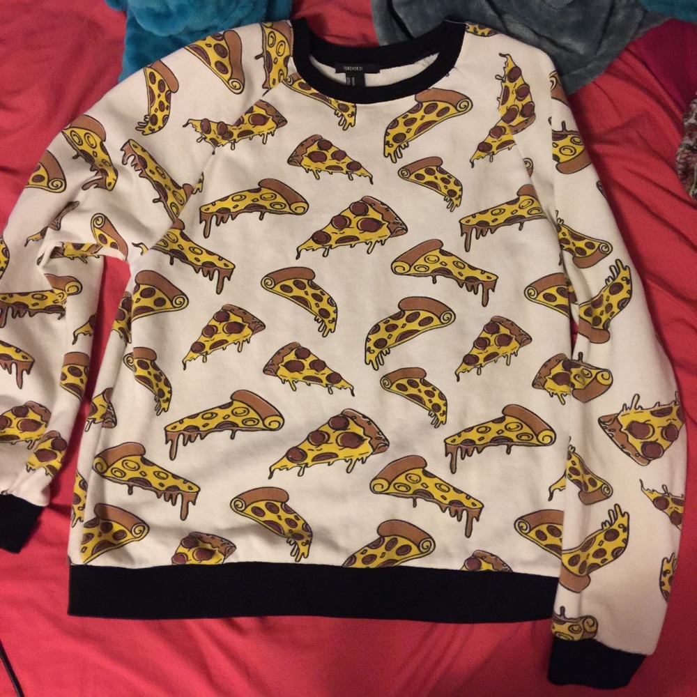 Pizza sweater