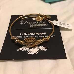 Phoenix wrap gold Alex & Ani
