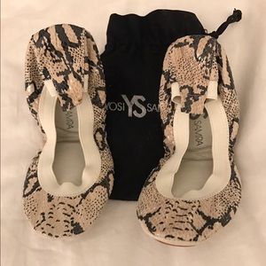 Yosi Samra Foldable Flats