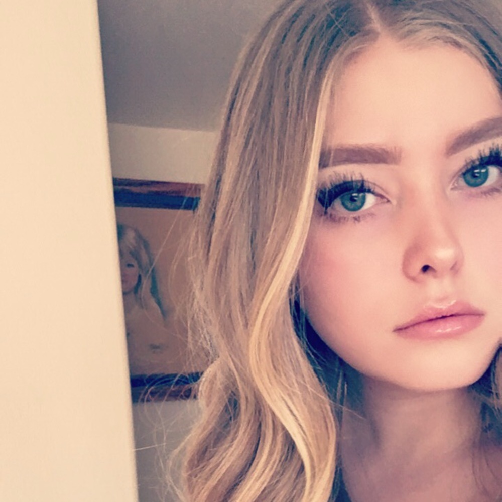 Meet your Posher, Lexi