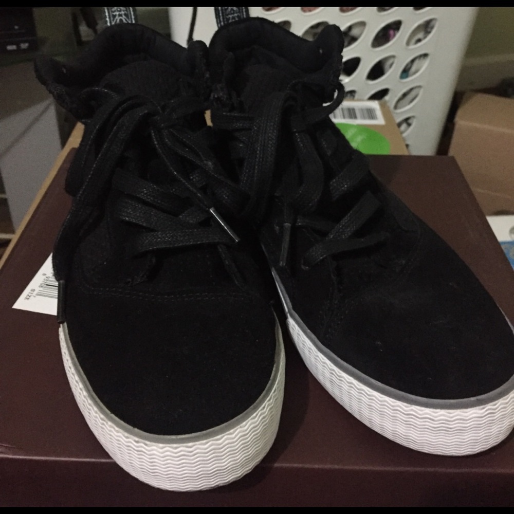 Toms Tennis Shoes