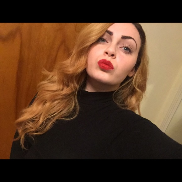 Meet your Posher, Crystal - Picture 8 of 8