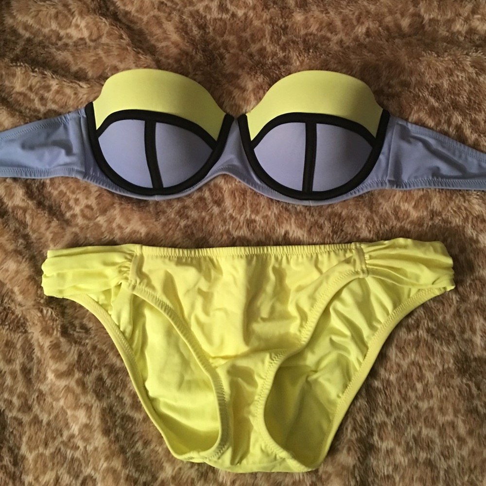 Victoria's Secret bikini!