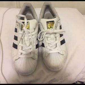 Adidas superstar