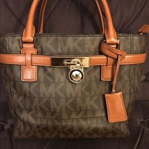 SALE TODAY!!!🤑🤑🤑$100