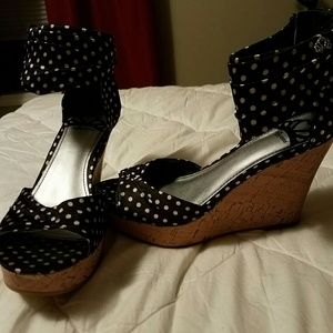 Fergalicious brand wedge