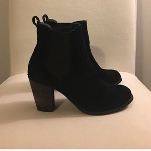 Steve Madden booties