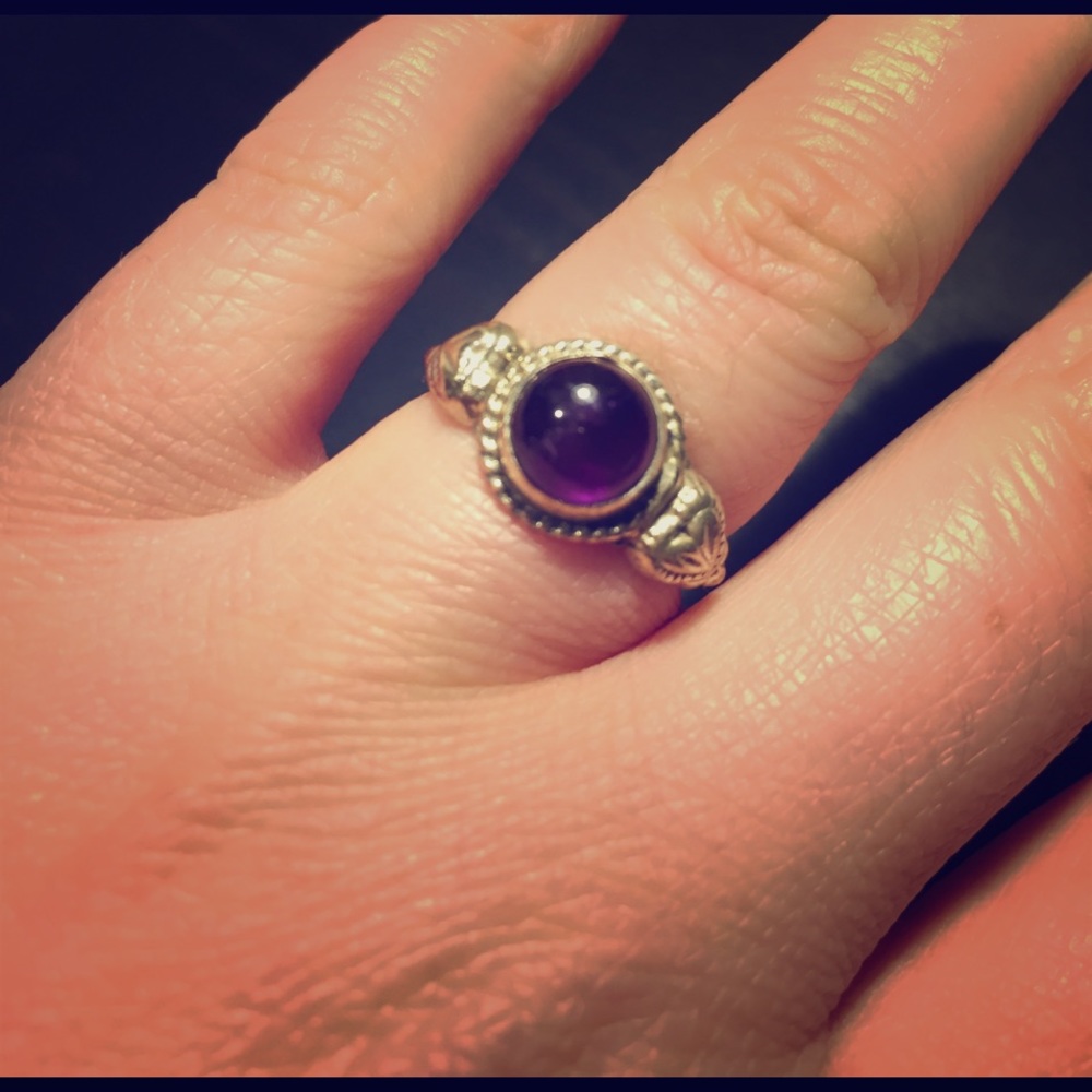 Sterling silver amethyst ring