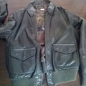 "AVIREX" mens AUTHENTIC LEATHER FLIGHT JACKET "AVIREX" mens AUTHENTIC LEATHER FLIGHT JACKET