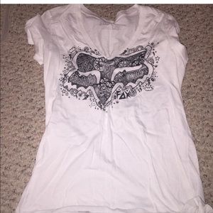 Black and white fox t shirt