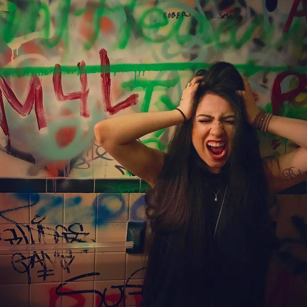 Meet your Posher, Adrie