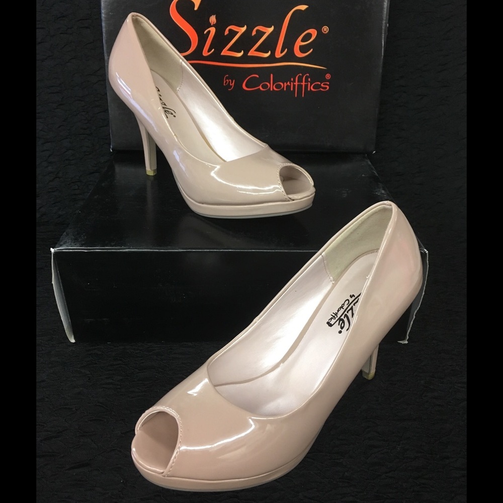 Sizzle Nia Peep toe pump
