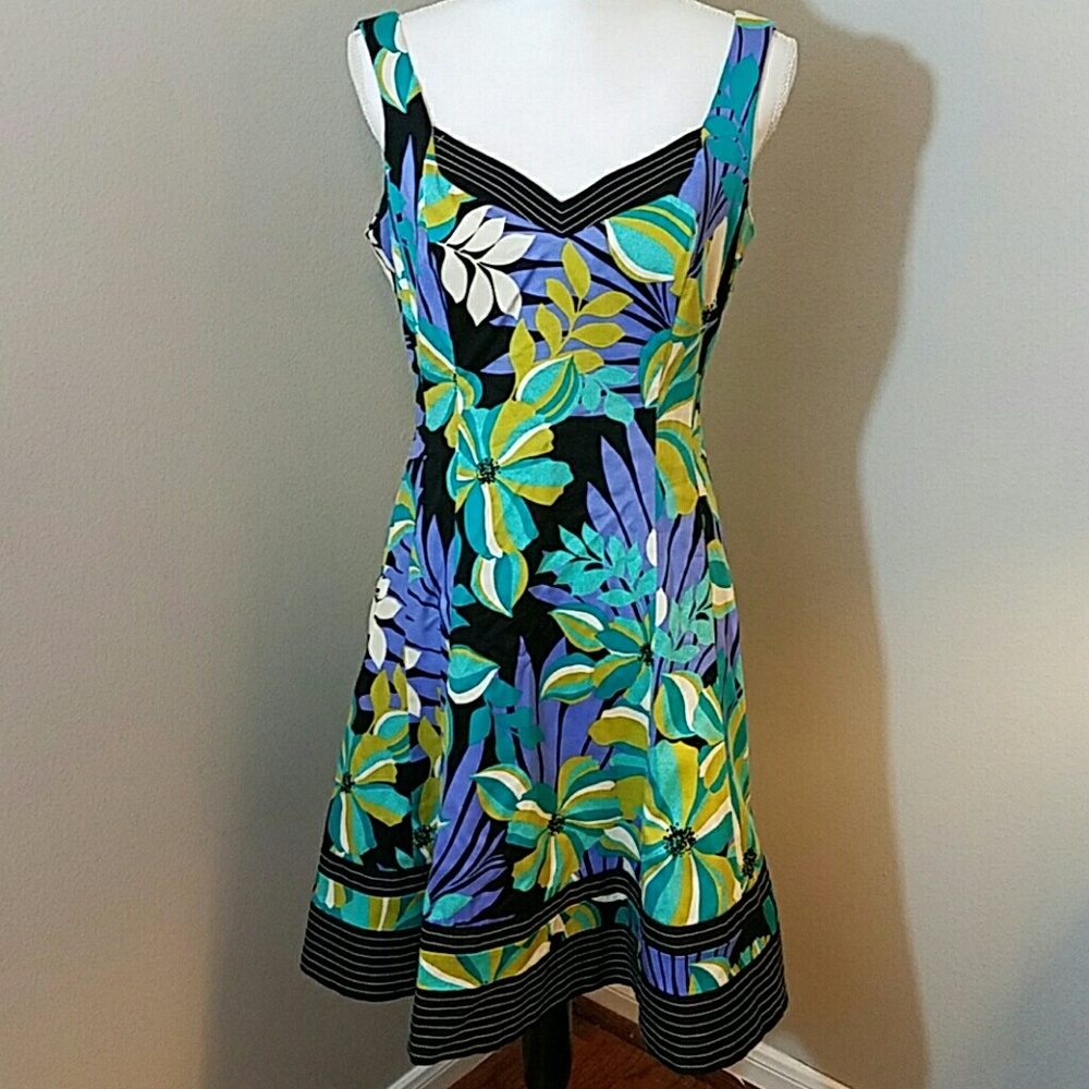 NINE WEST Spring Floral Dress