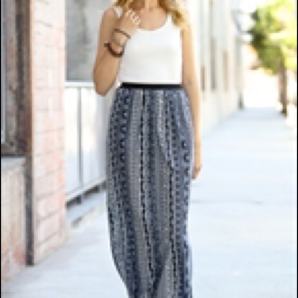 Nola Southern Charm - Picture 1 of 1