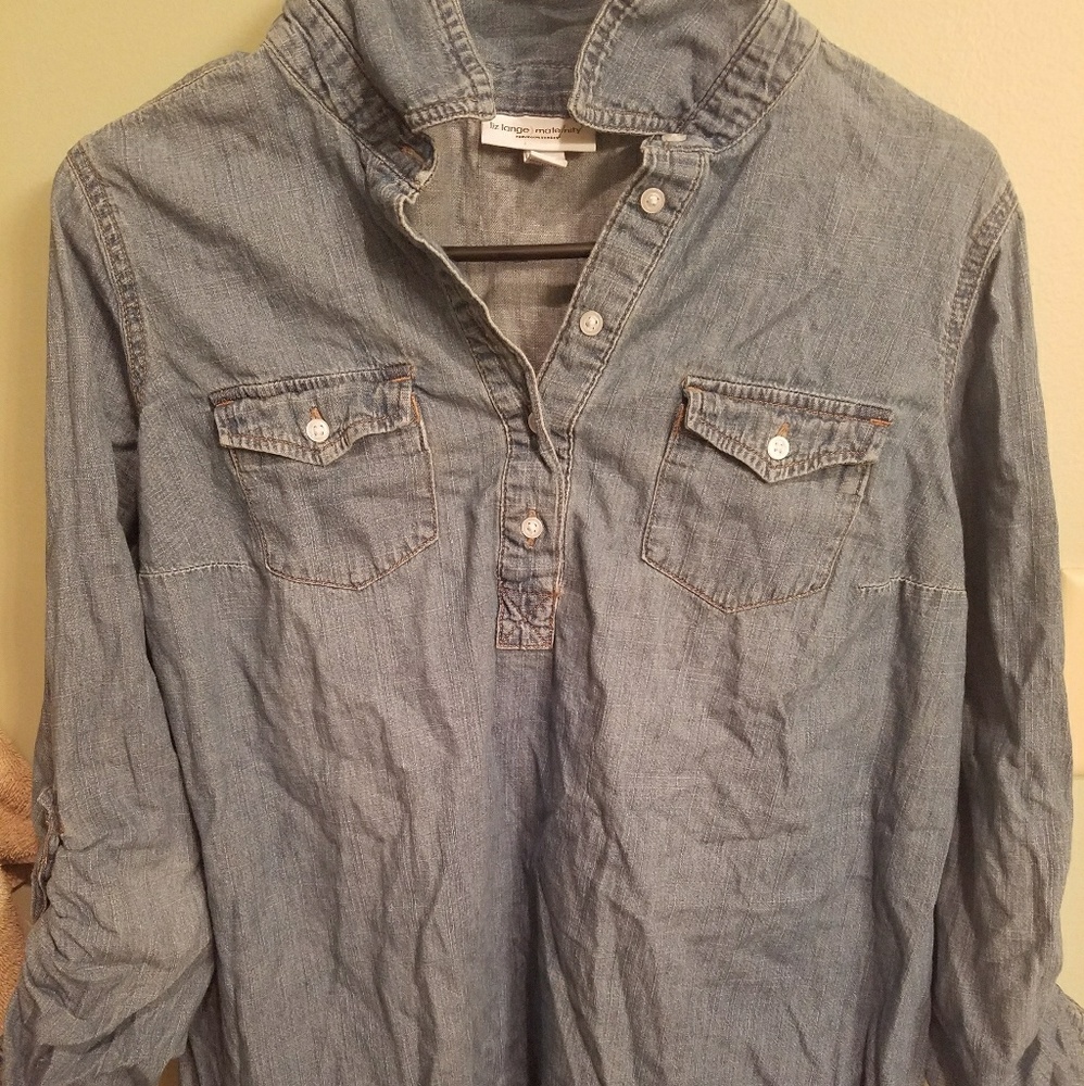 Liz Lange chambray maternity top