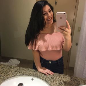 Meet your Posher, Karla