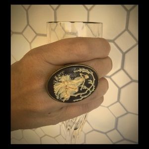 Vintage Brass Cameo Ring Size 7