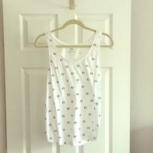 Relaxed medium black & white tribal print tank