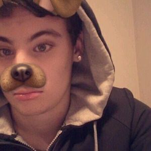 Meet your Posher, Justin