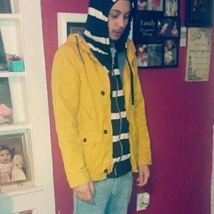 Meet your Posher, Thomas