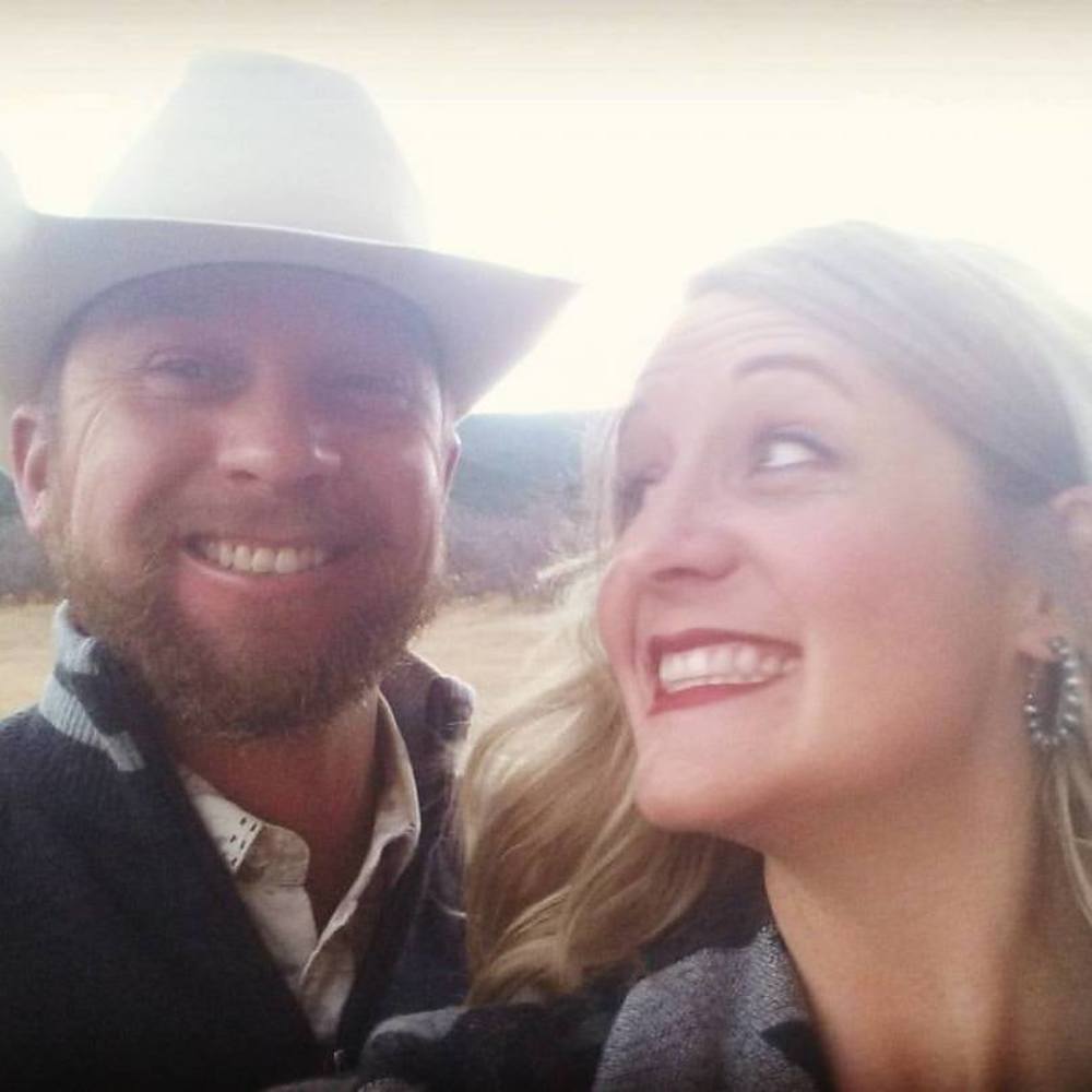 Meet your Posher, Cara