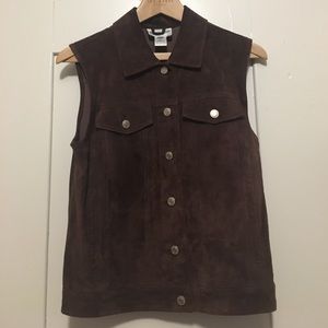 Pendleton Jackets & Coats - Pendleton real brown suede vest w/ patchwork Pendleton Jackets & Coats - Pendleton real brown suede vest w/ patchwork