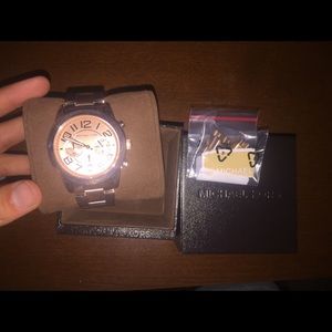 Micheal Kors rose gold watch