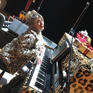 Meet your Posher, Bobbi