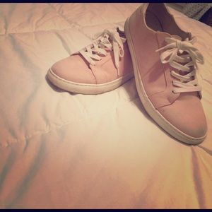 Super comfy blush nude sneakers!