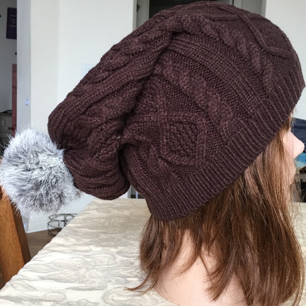 Fashionable knitted fur Pom Pom slouchy hat- Mocha