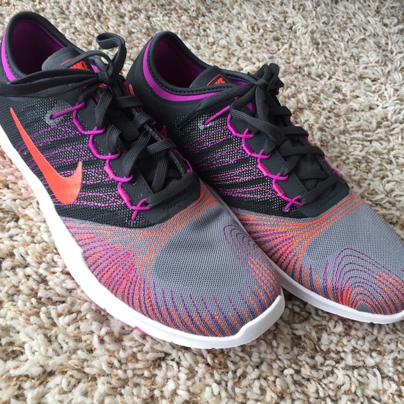 Nike Women's Flex Fitsole size 7 - Picture 1 of 7