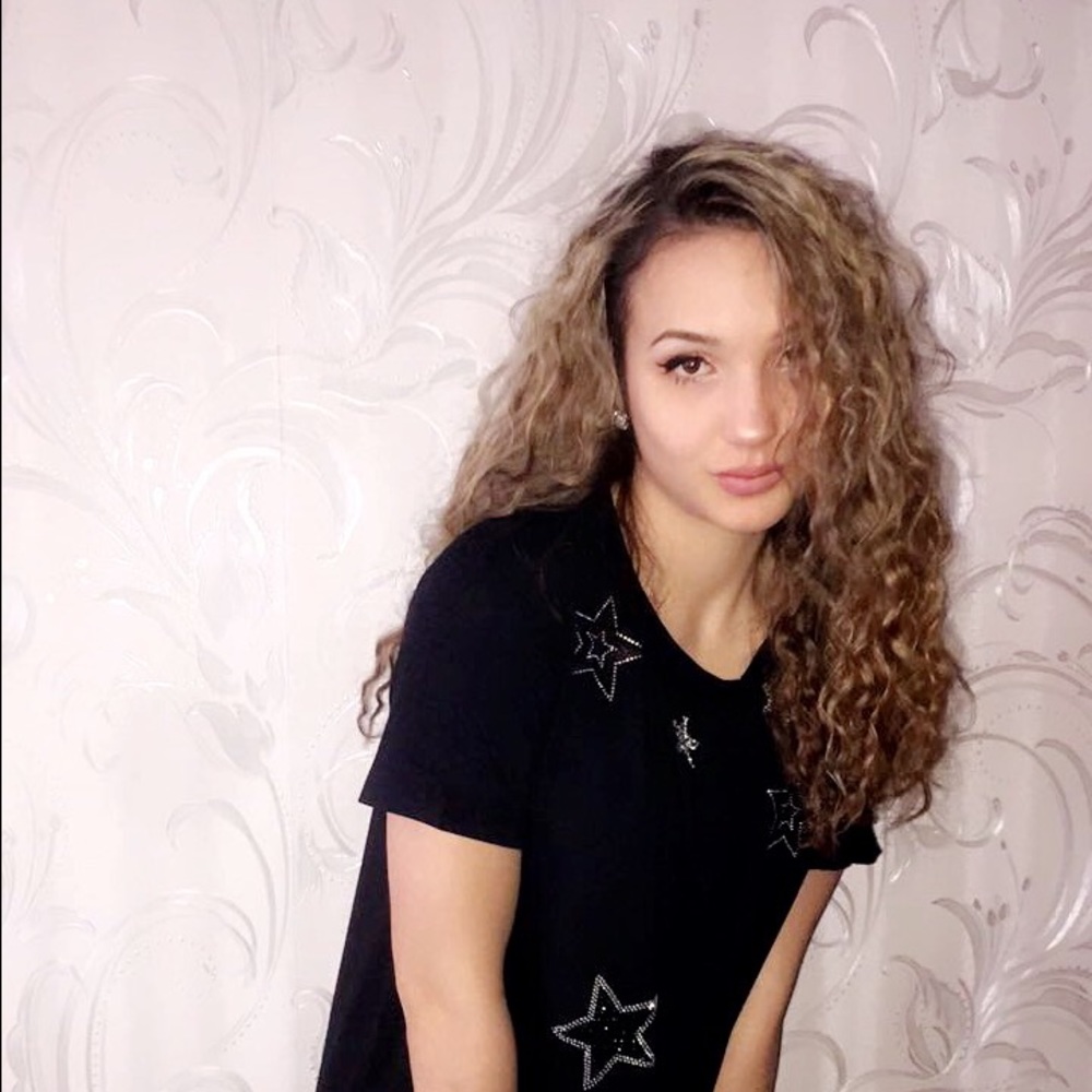 Meet your Posher, Sofia